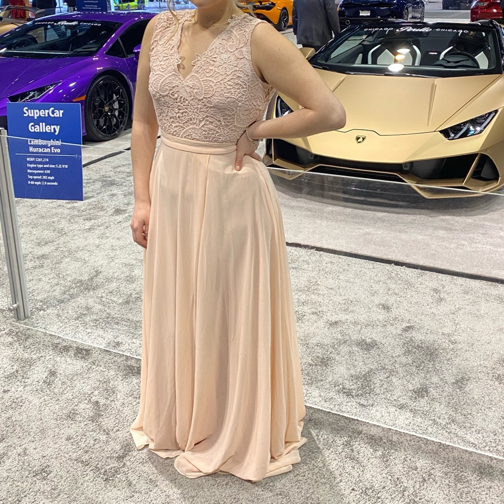 Lace Backless Formal Dress